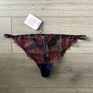 NWT Savage X Fenty Black and Red Lace Thong Size 1X